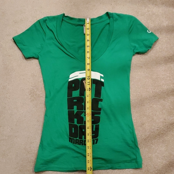 Guinness St. Patrick's Day T-shirt in Medium M - Picture 7 of 7